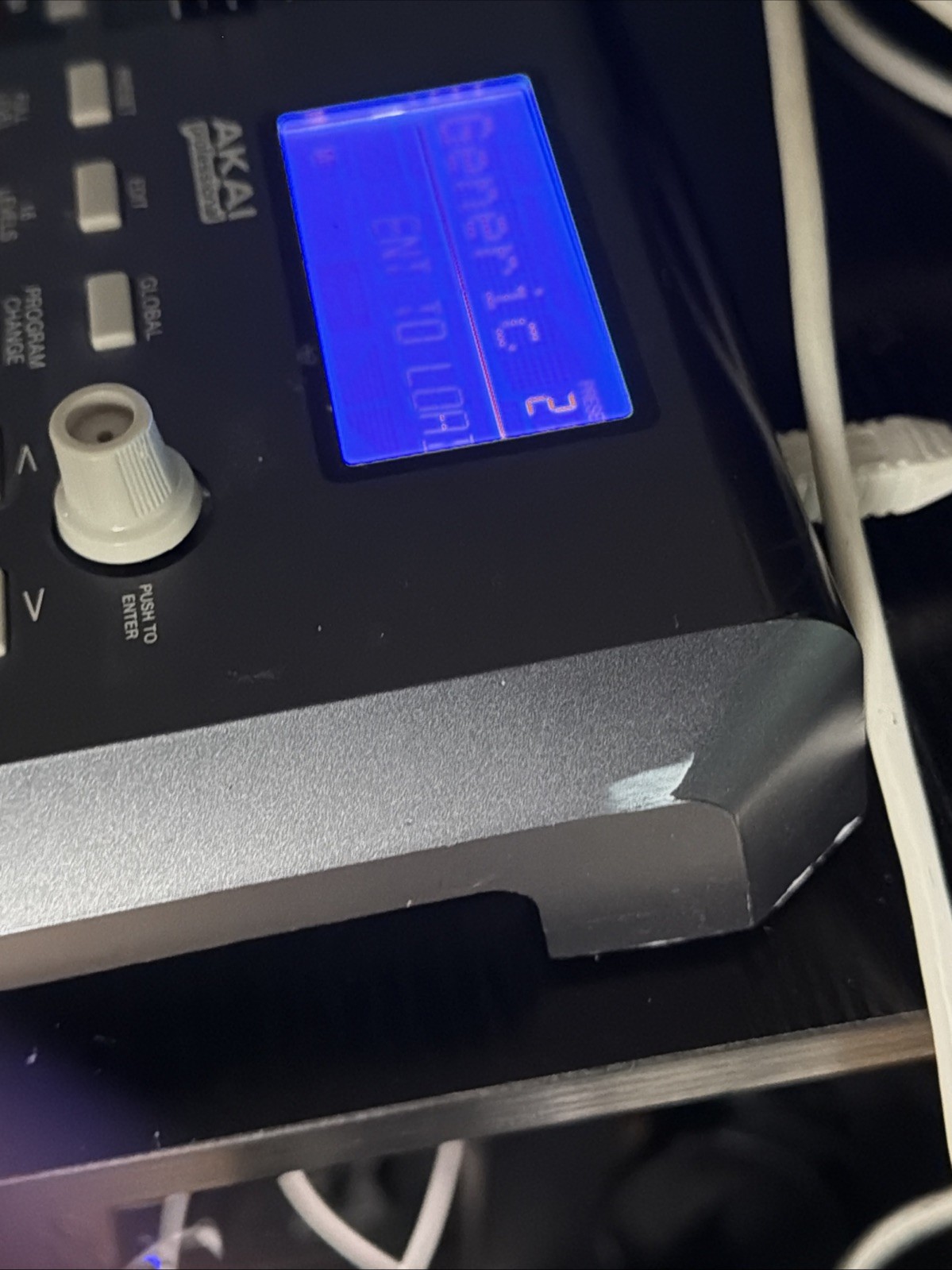 Akai Professional MPD32 USB MIDI Pad Control Unit Only Tested (READ)