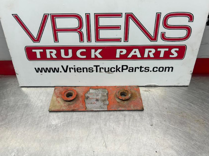 KENWORTH L22-1051 PLATE-SUPPORT HOOD
