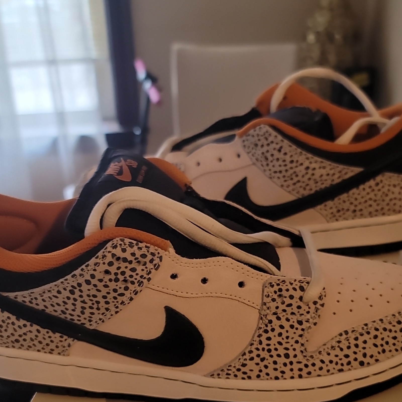 Nike SB Dunk Low Pro Skateboarding Shoes White Black Orange Speckled US 9.5