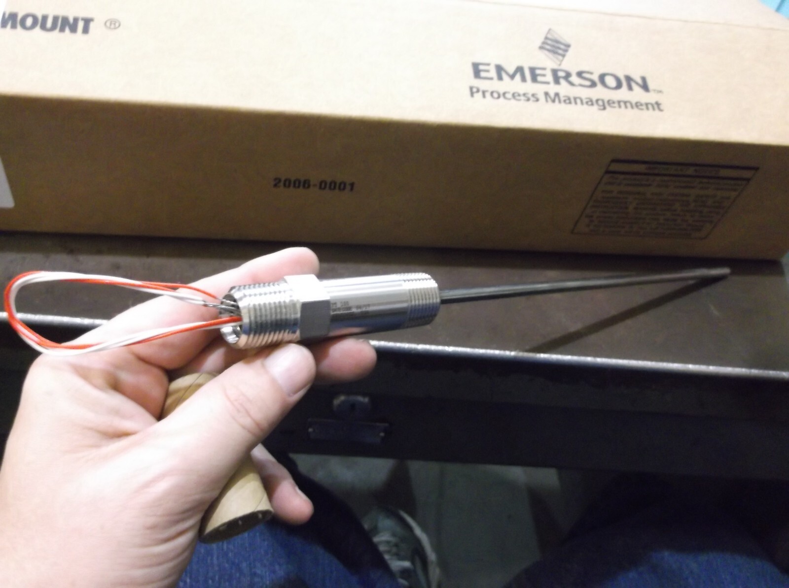 NIB ROSEMOUNT 214CRTSMB1S4E0102WA TEMPERATURE SENSOR (QQ6)