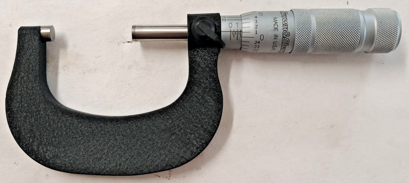 Brown+Sharpe 1-2" Micrometer 599-2-44 Outside Mic 06426522 Damage box