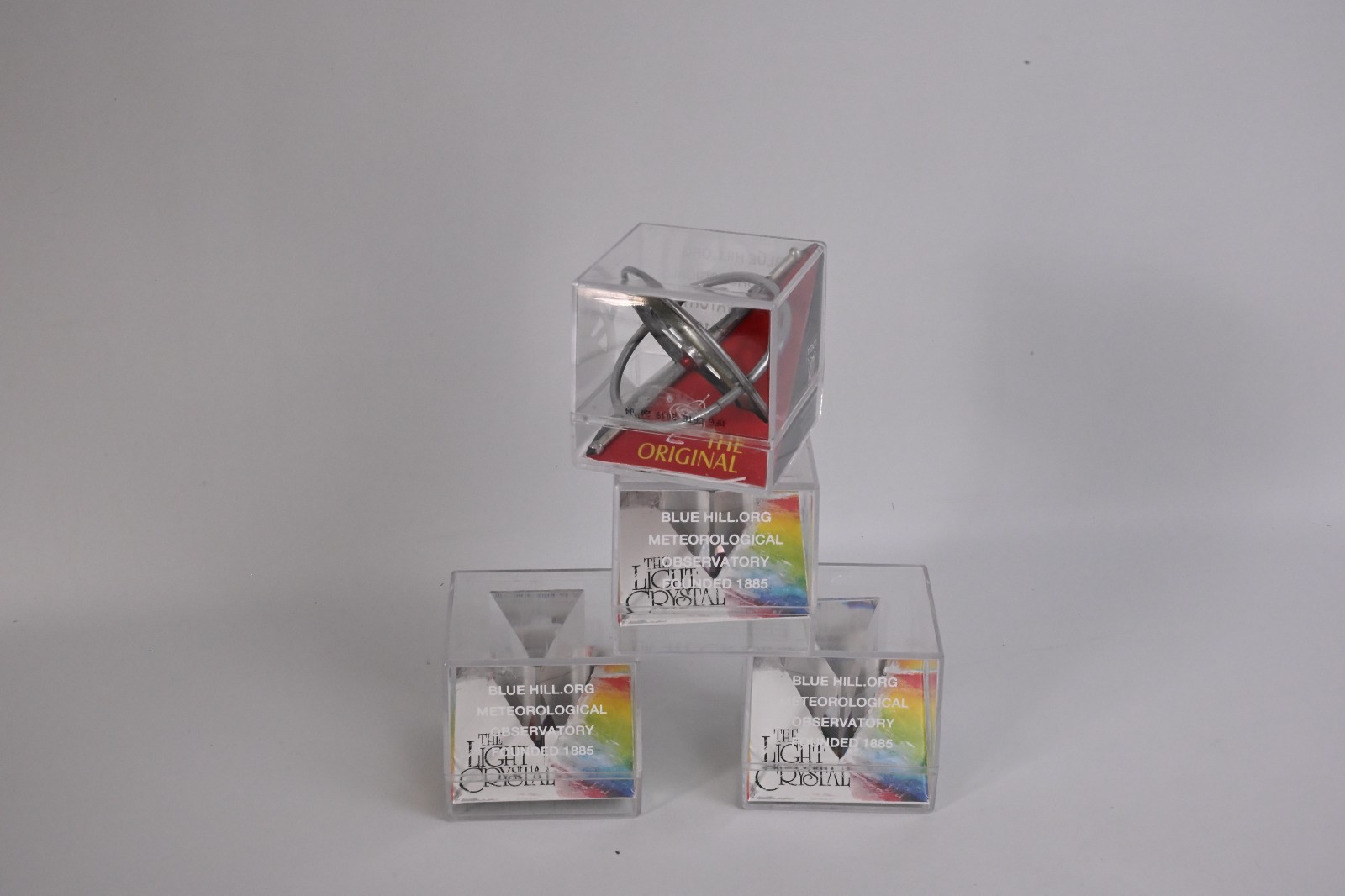 4 Tedco Toys Blue Hill Metorological Observatory Light Crystal Prism & Gyroscope