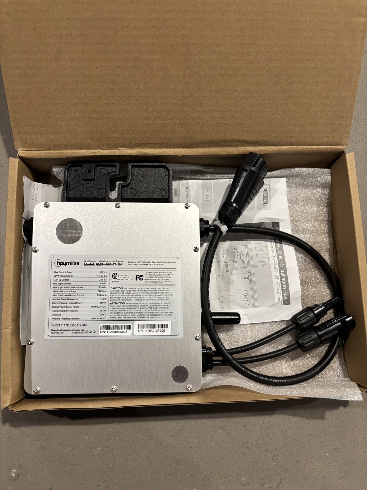 Hoymiles HMS-400-1T-NA Microinverter 400W 240VAC Solar Inverter NEW