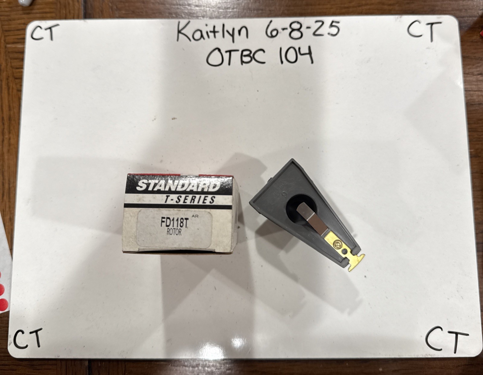 NOS Standard T-Series FD118T Distributor Rotor