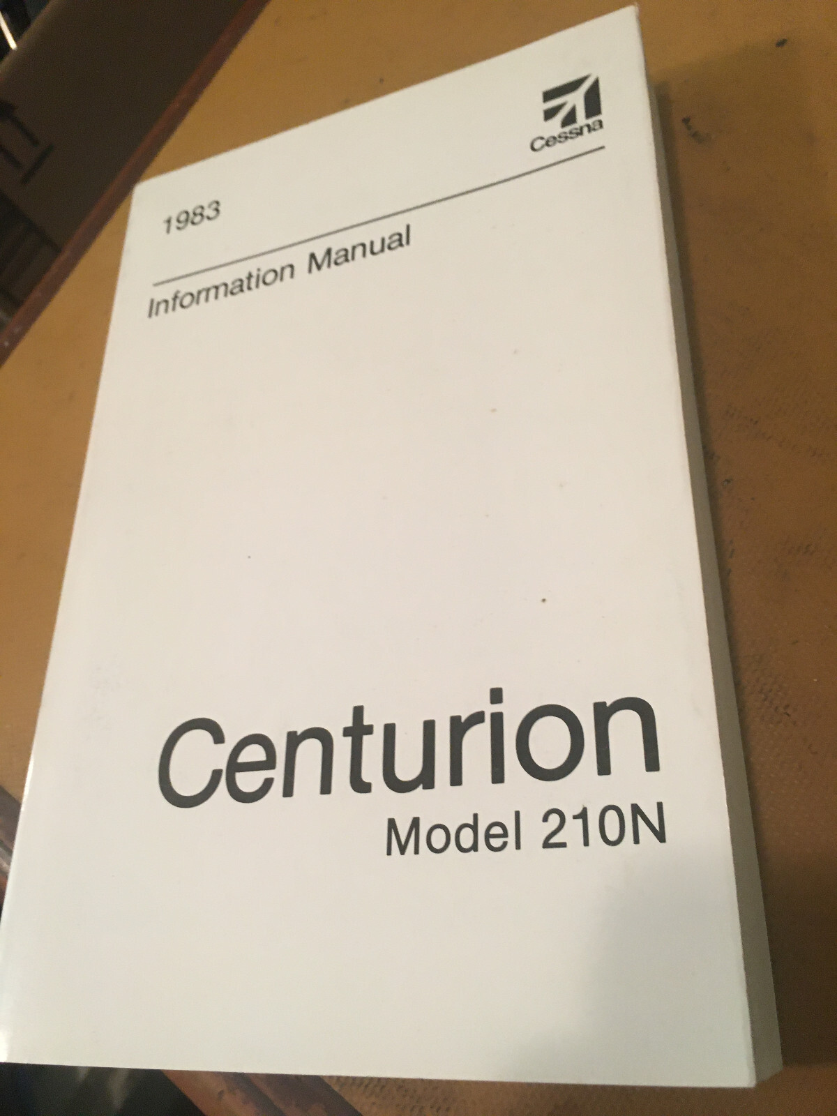1983 Cessna 210N Centurion Pilot's Information Manual