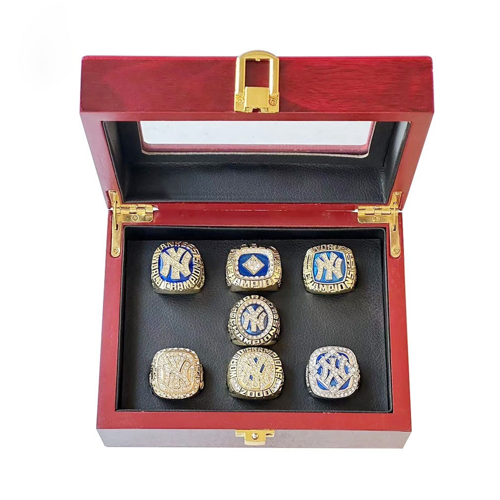 New York Yankees World Series 7 Rings Set MLB With Display Box / Size 11