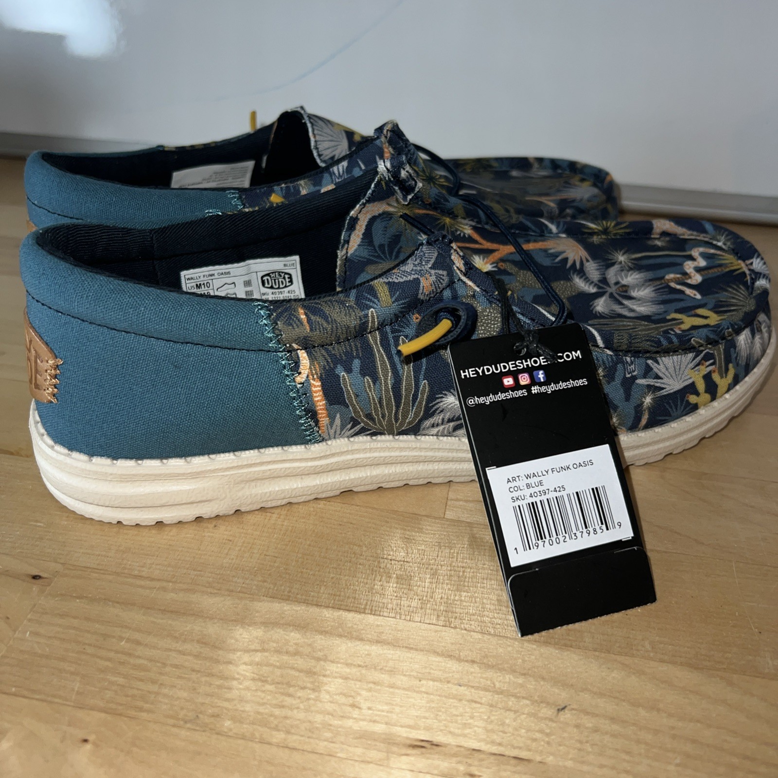 HEYDUDE Wally Funk Men’s Size 10 Oasis Blue Casual Shoes
