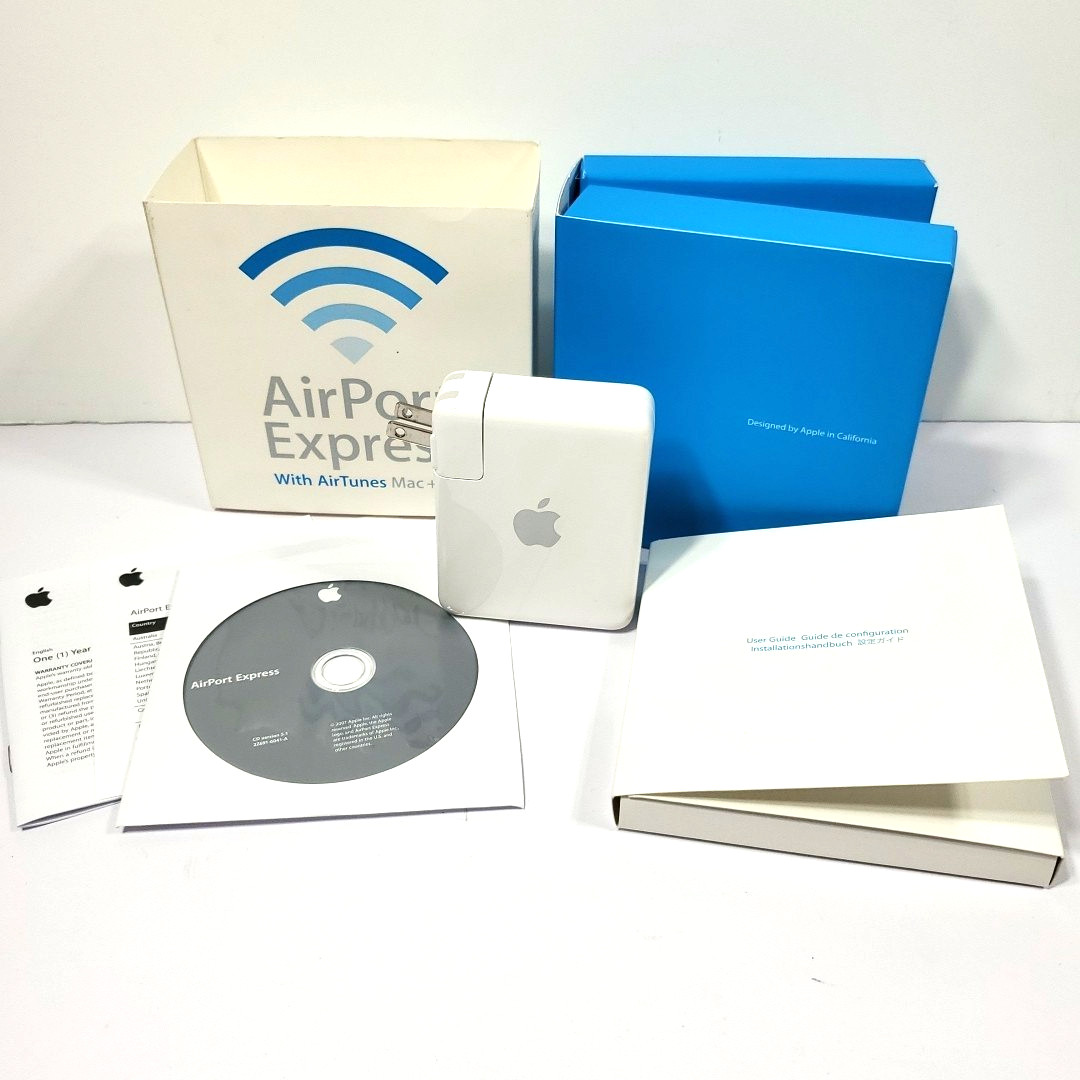Apple Model A1084 M9470LL/A Airport Express Base Station Wireless Router Wi-Fi