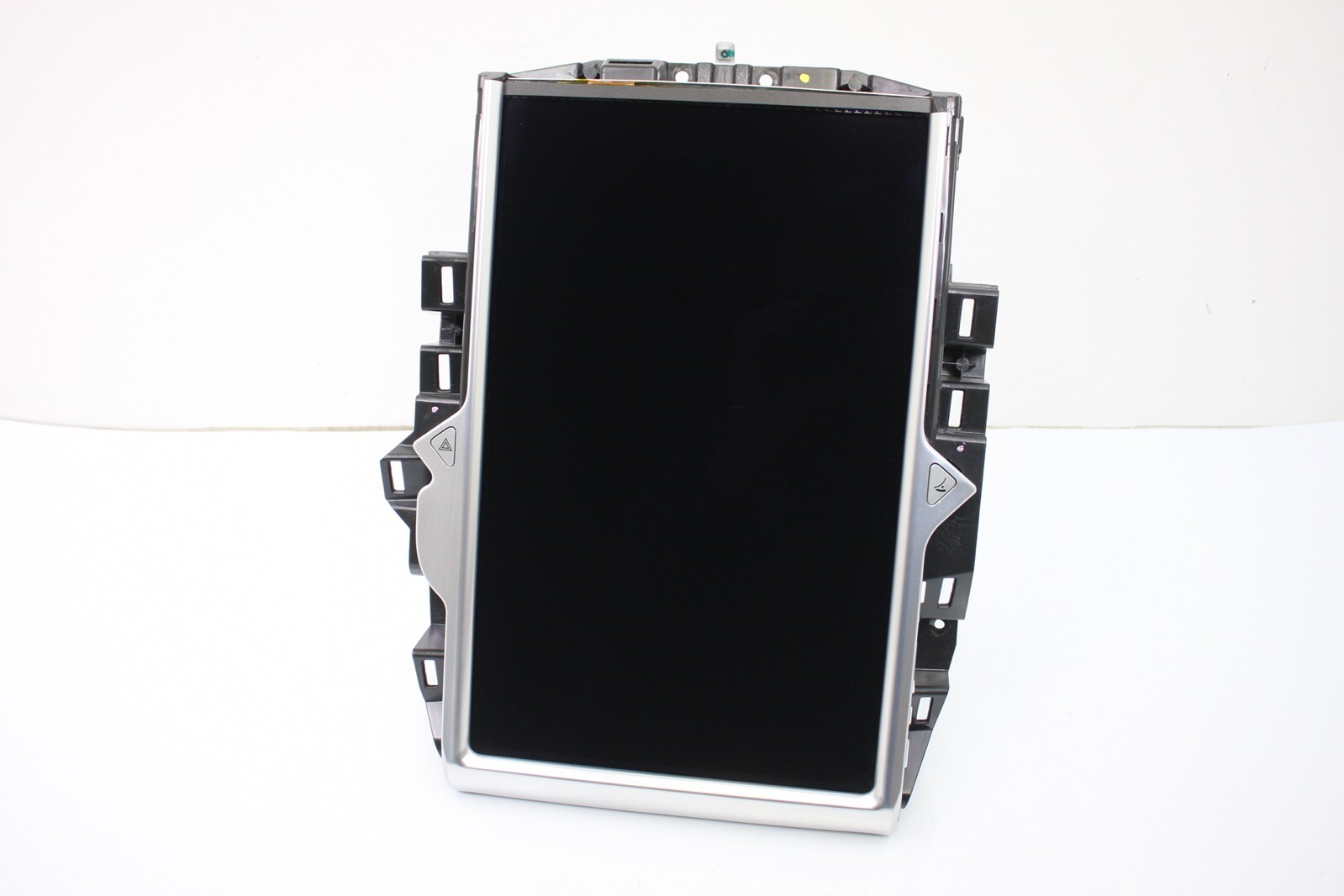 Tesla Model S/X OEM MCU Media Control Unit Touch Screen 1045006-00-H