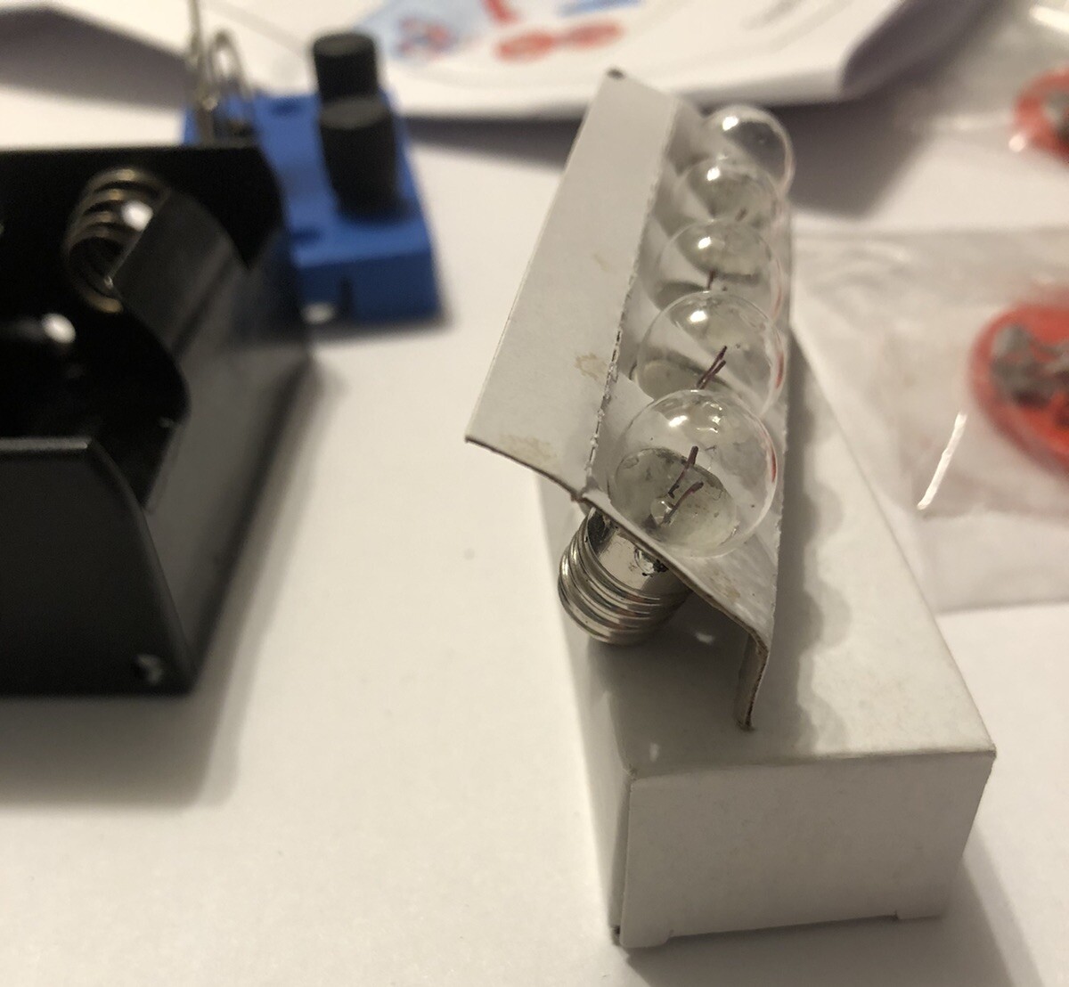 Eisco Labs Basic Beginner Circuit Kit Teaching Series Parallel Circuits Experim.