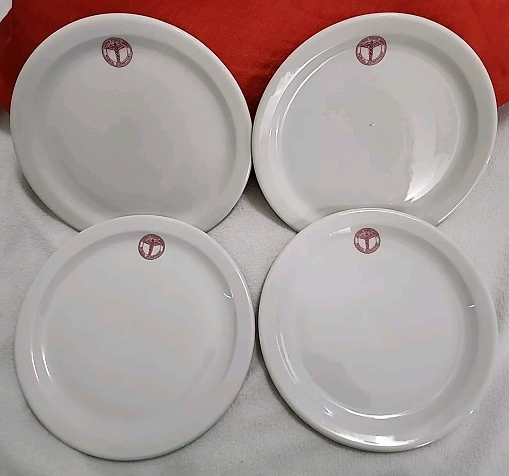 Royal China United States Army Medical Department Hospital 7.25" X 4 Plates Vtg