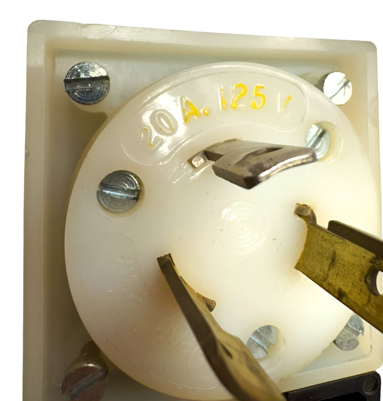 Hubbell 231A Twist-Lock Turn & Pull Angle Plug, 20A, 125V **Free Shipping**