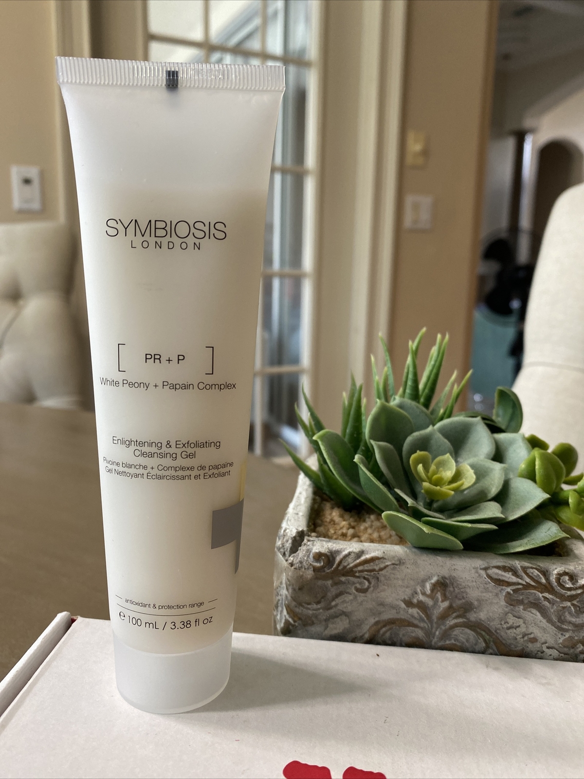 SYMBIOSIS London Enlightening/Exfoliating Cleansing Gel 3.38oz (value $76) Td10