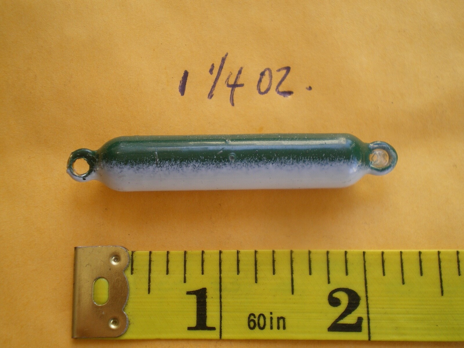 15 PCS. PENCIL SINKER 1-1/4, 1-3/4, 2-1/2 OZ. 5 EACH, FOREST GREEN/WHITE