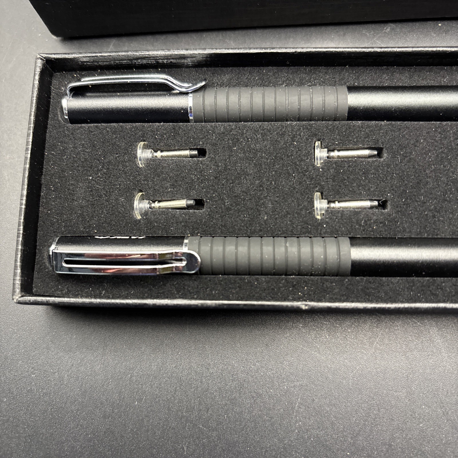 MEKO High Sensitivity 2-in-1 Stylus 2-Pack with Replacement Tips