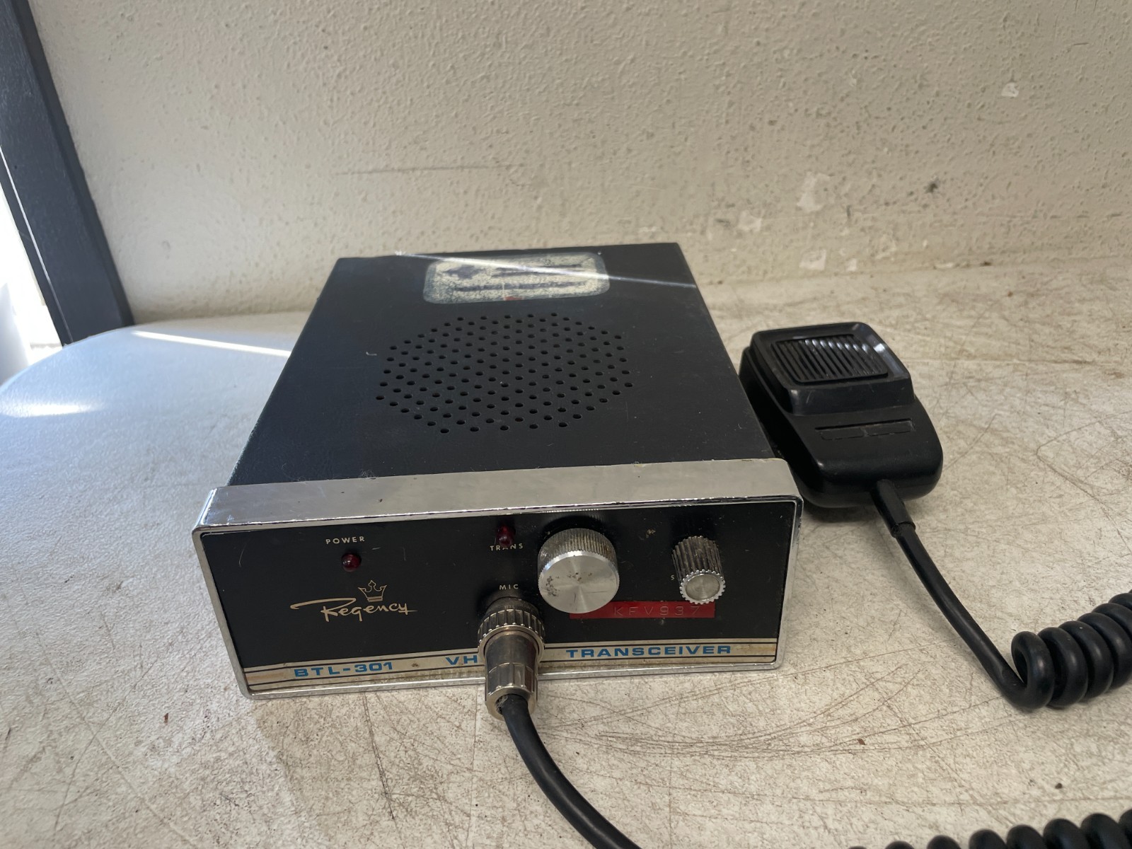 Vintage Regency BTL-301 VHF FM Mobile Transceiver – Untested Ham Radio