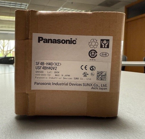 PANASONIC Safety Light Curtain SF4B-H40 V2 Emitter and Receiver NIB