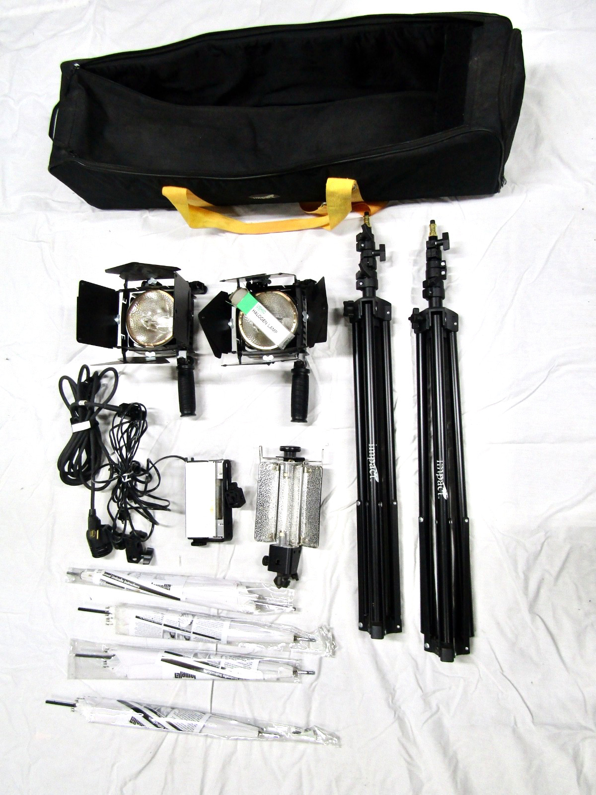 Lowel Omni Light, Tota, V-Light, Tota-Brella & Tripods Studio / Video Light Kit