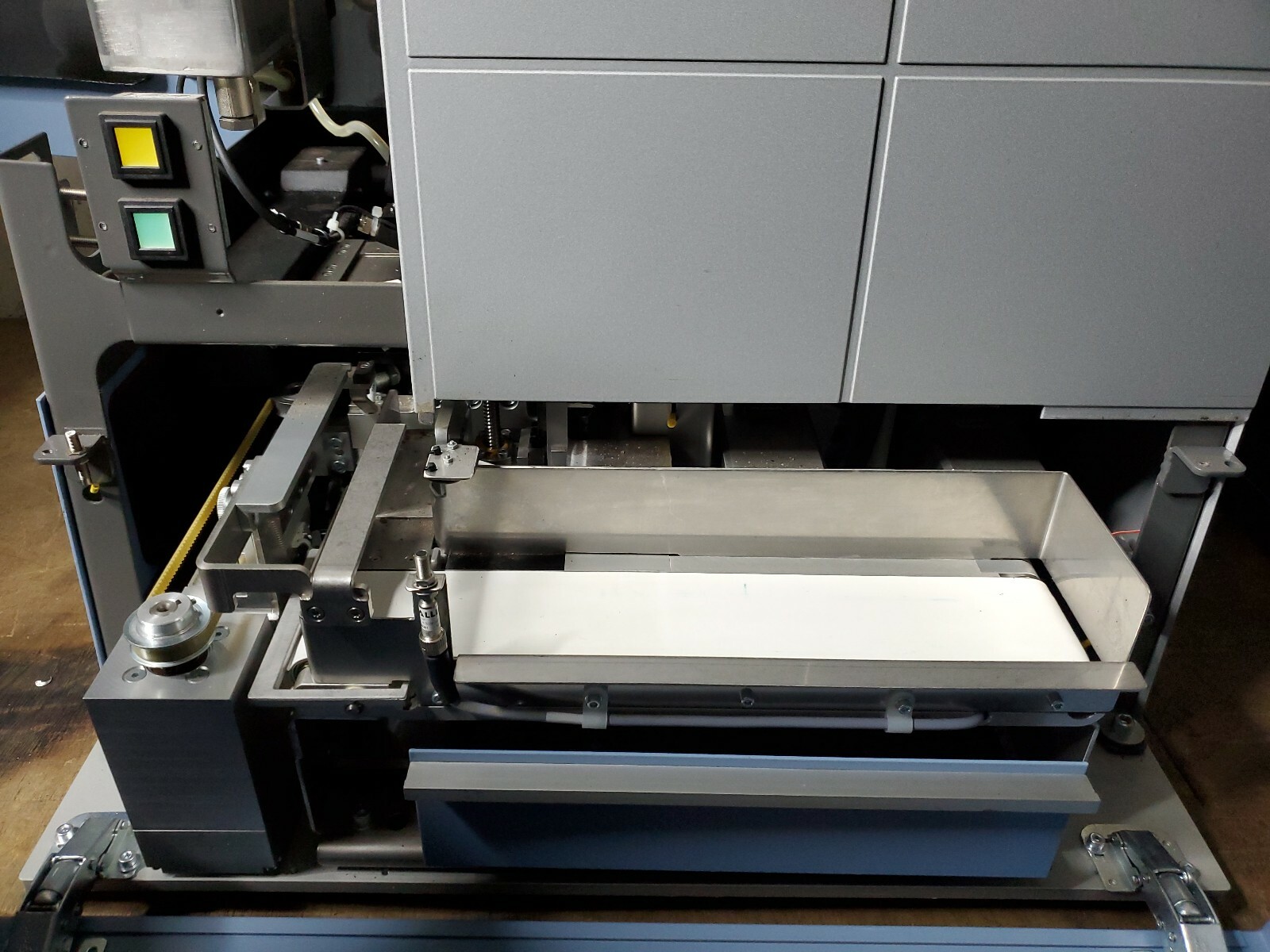 Sysmex CellaVision Control Unit Model XU-10020 Analyzer