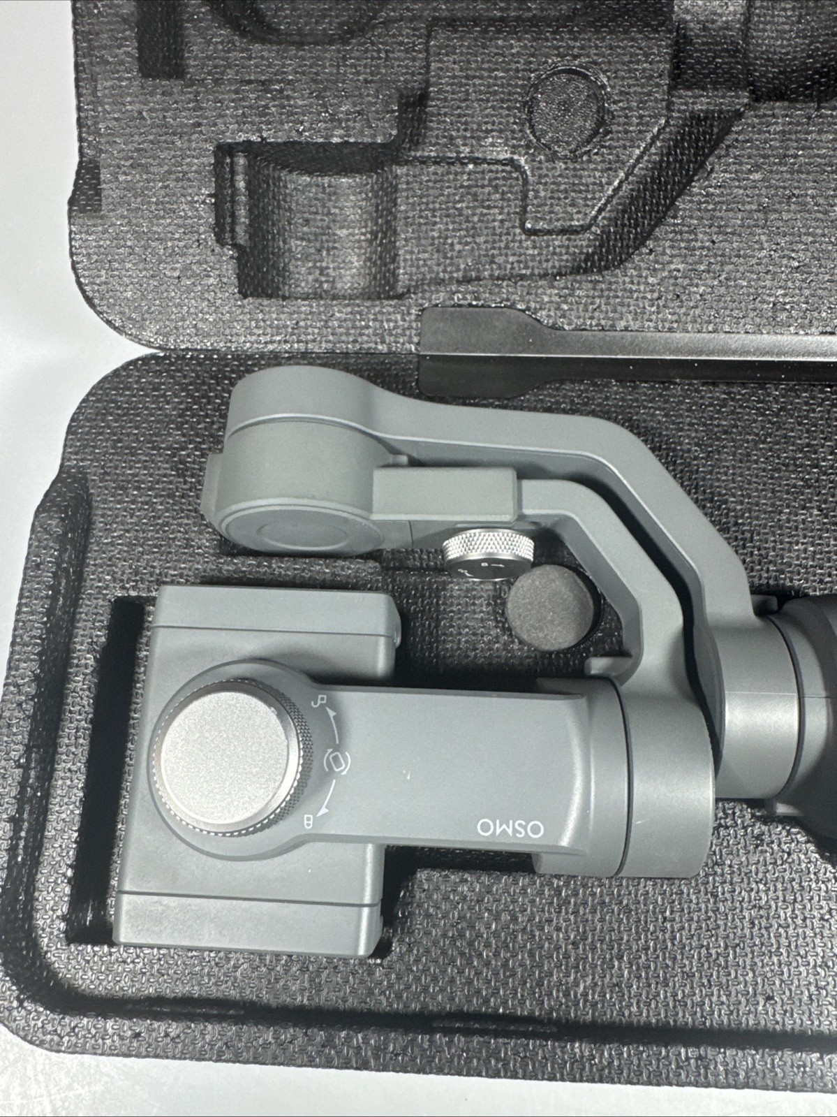 DJI OSMO Mobile 2 Handheld Smartphone Gimbal Stabilizer Model OM170