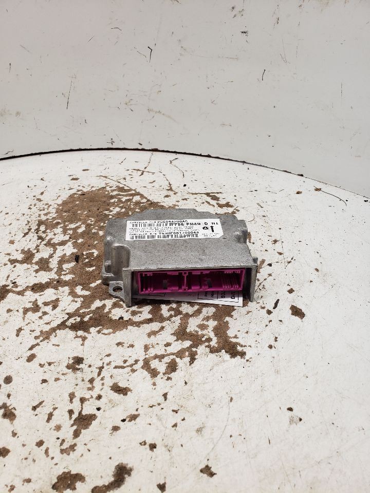2011-2012 Dodge Caliber Control Module Front Seat Mounted ab OEM 1416168