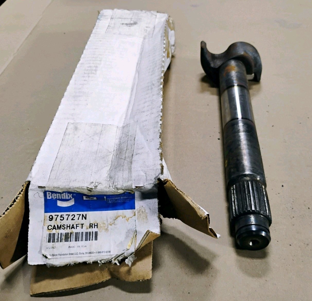 Genuine Bendix 975727N Brake Camshaft RH Air Brake - USA Made - See Desc 975727