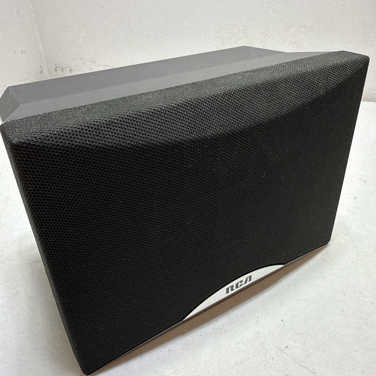 RCA SP9968 Center Speaker