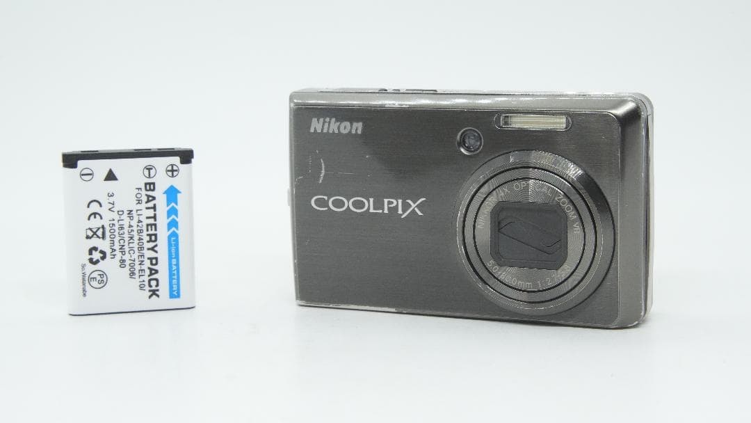 Nikon COOLPIX S600 Gray Tested Working With Battery From Japan