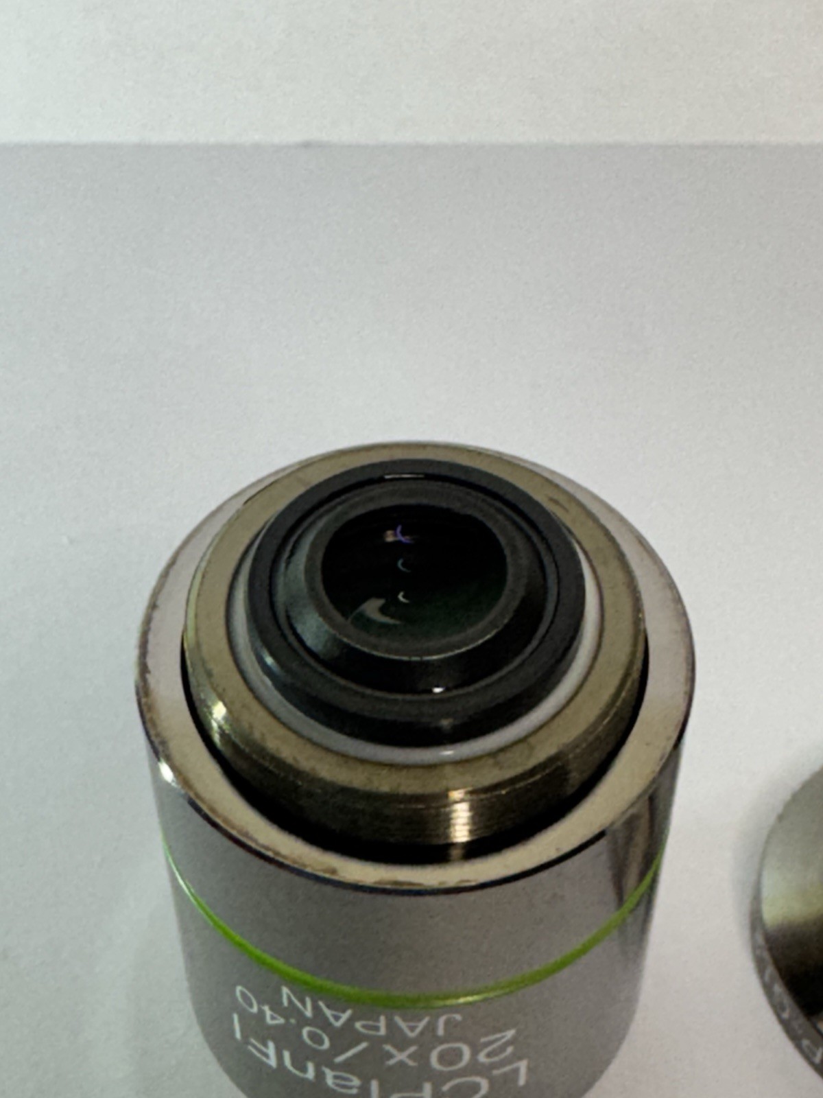 Olympus LCPlanFl 20x/0.40 0/∞ UIS Microscope Objective Lens RMS