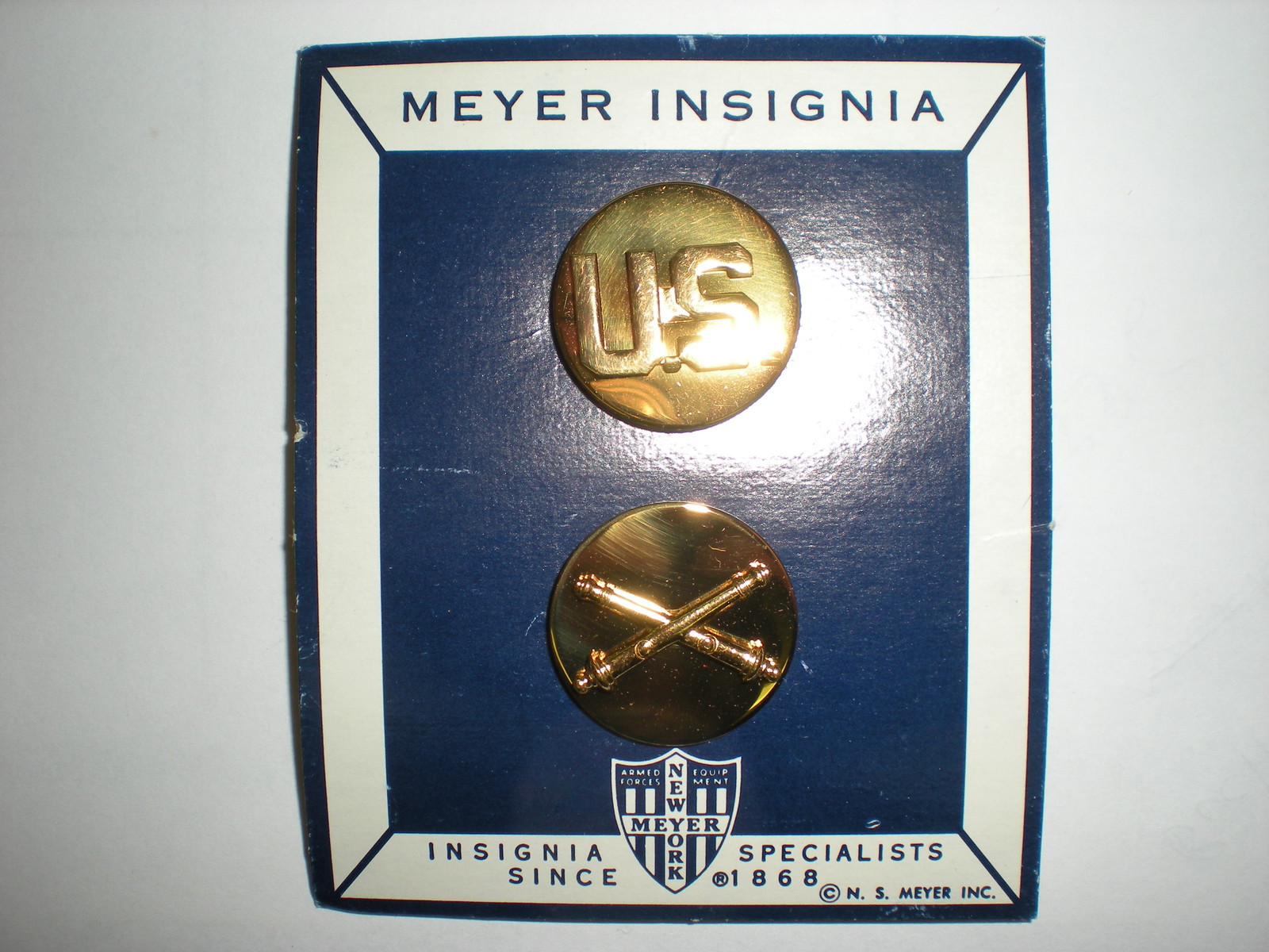 US ARMY ARTILLERY ENLISTED COLLAR BRASS, BADGES - ONE (1 )PAIR