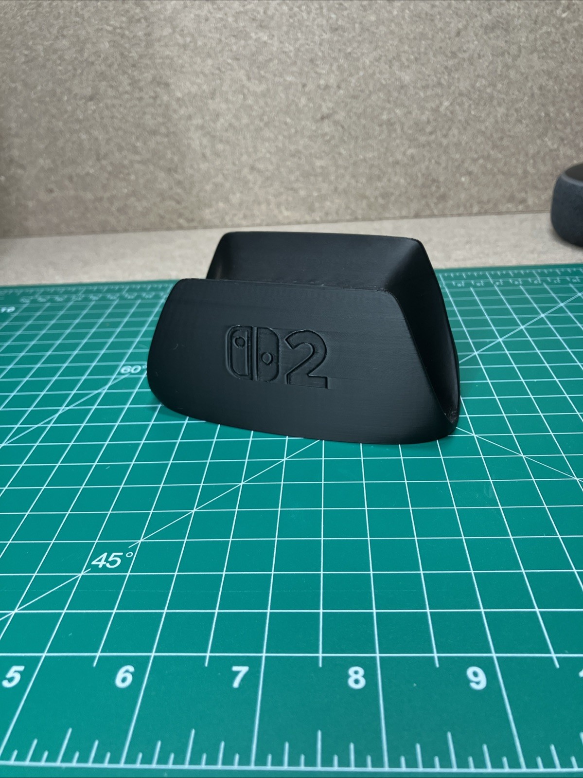 3D Printed Controller Stand For Nintendo Switch 2 Pro Controller 2 With Logo