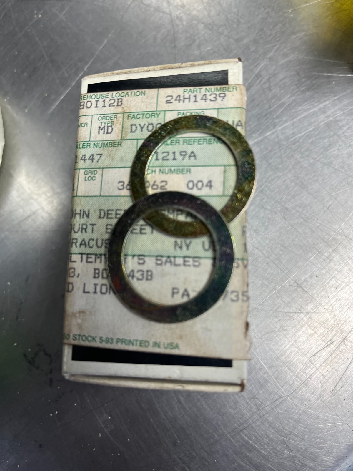 24H1439 OEM John Deere Washer