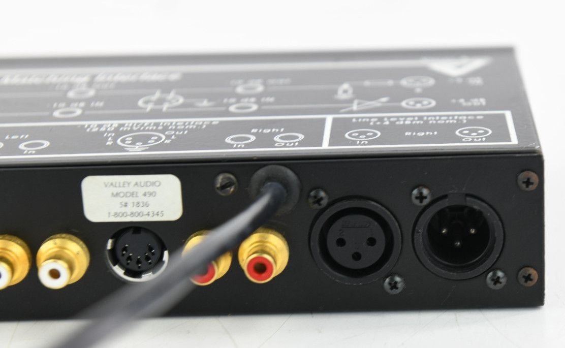 Valley Audio HH2X2B Level Matching Interface