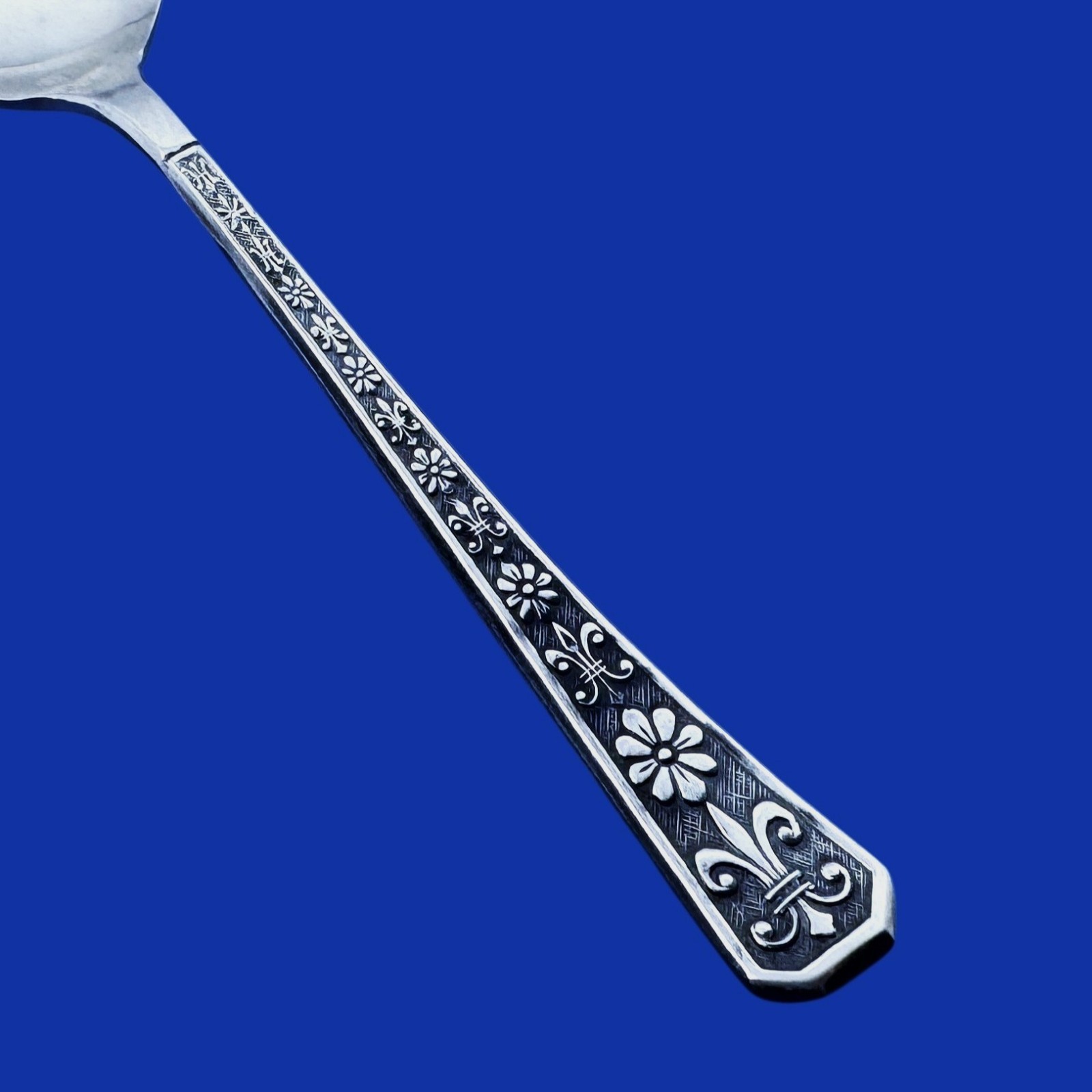 Interpur FLORENZ 8 Petal Stainless Flatware CHOICE
