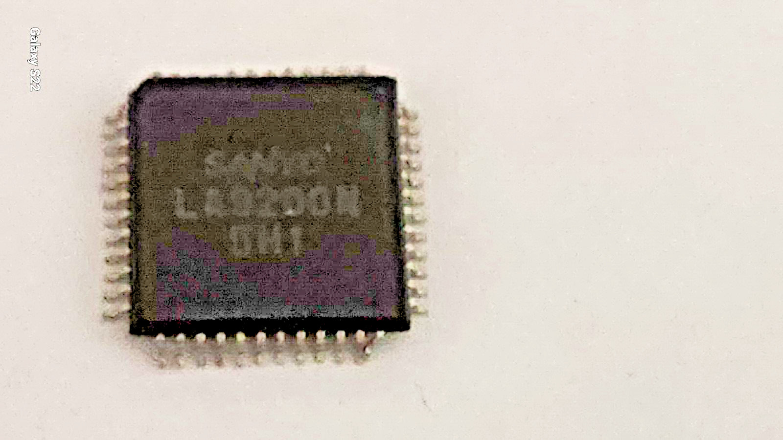 SANYO SMD IC LA9200N USED IN MANY APPLICATIONS.  SHIPS FROM USA