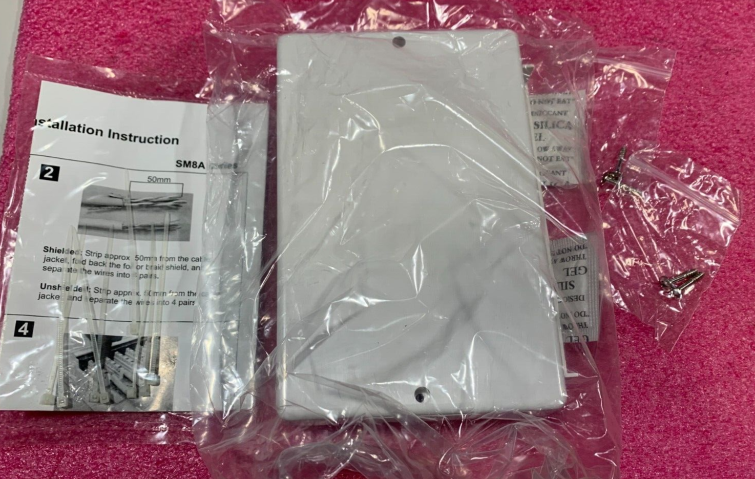 Universal CAT.6 Unshielded 8 Port Dual IDC T568A/B Patch Panel White