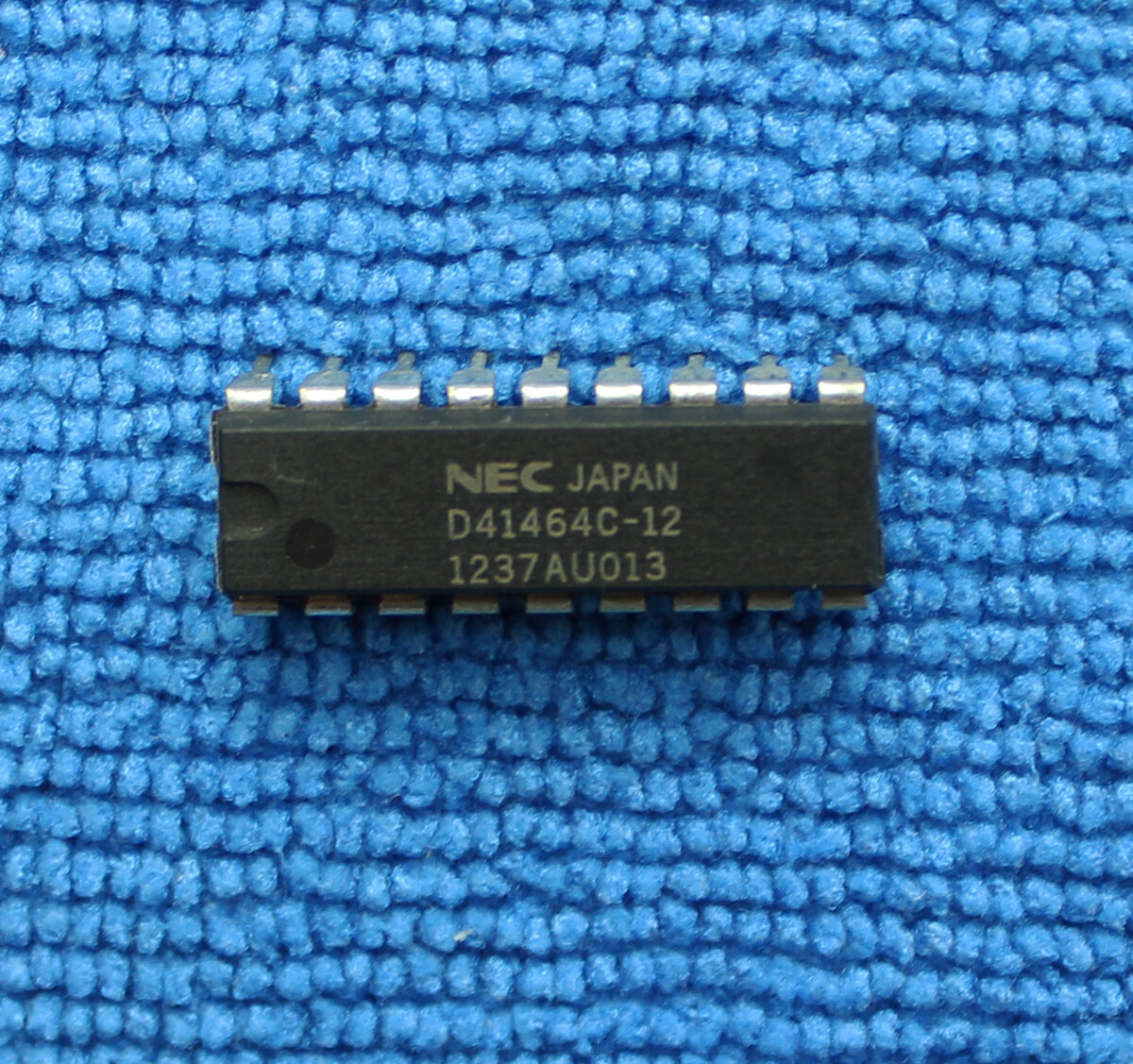5pcs D41464C-12 UPD41464C-12 Integrated Circuit IC DIP-18