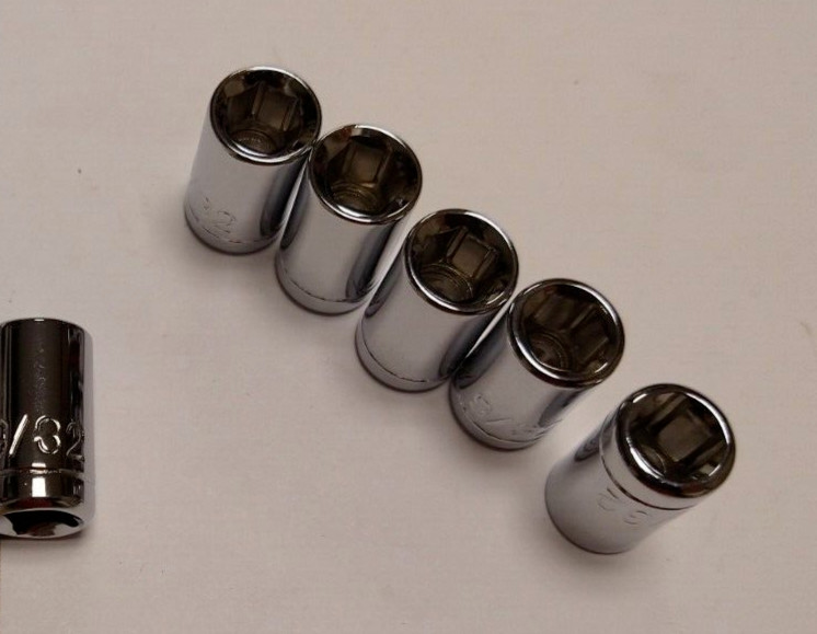 Socket Lot of 6 1/4" Drive 15/32" 6 Point Shallow