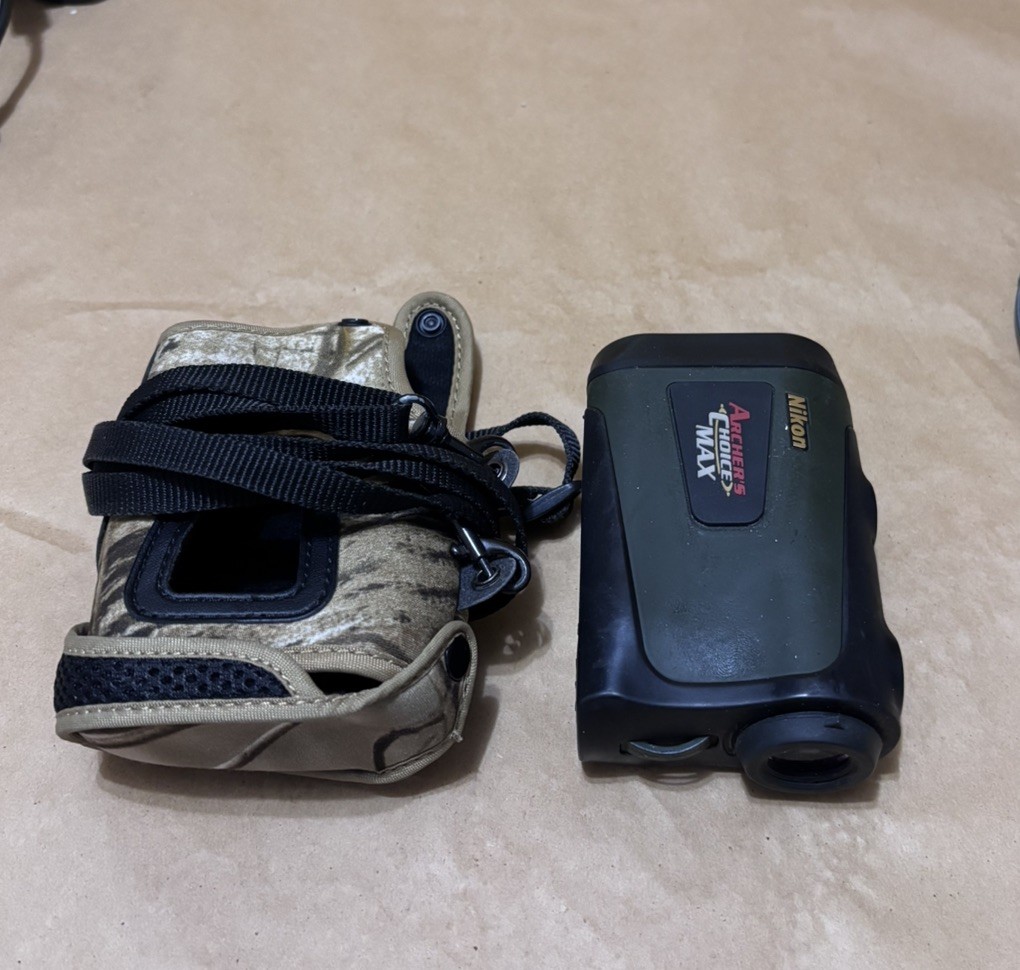 Nikon Archer's Choice MAX Laser Rangefinder bow archer hunting Camouflage