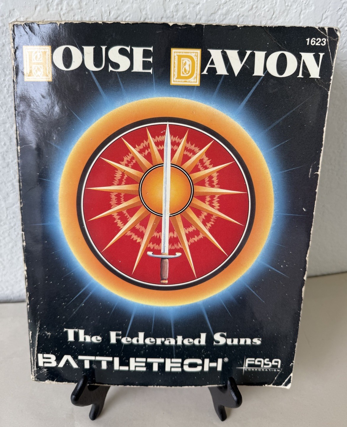 BATTLETECH HOUSE DAVION THE FEDERATED SUNS BOOK W/ MAP 1988 FASA 1623 Worn READ