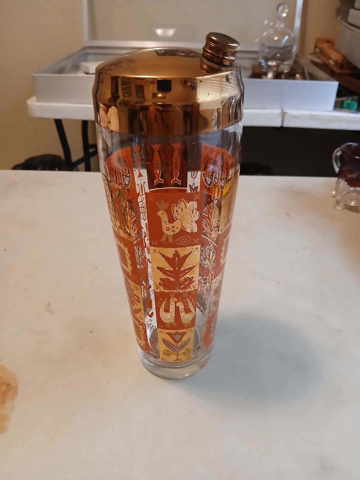 MID CENTURY CULVERS 22K GOLD TRIM COCKTAIL SHAKER BIRDS WEIRD DESIGNS