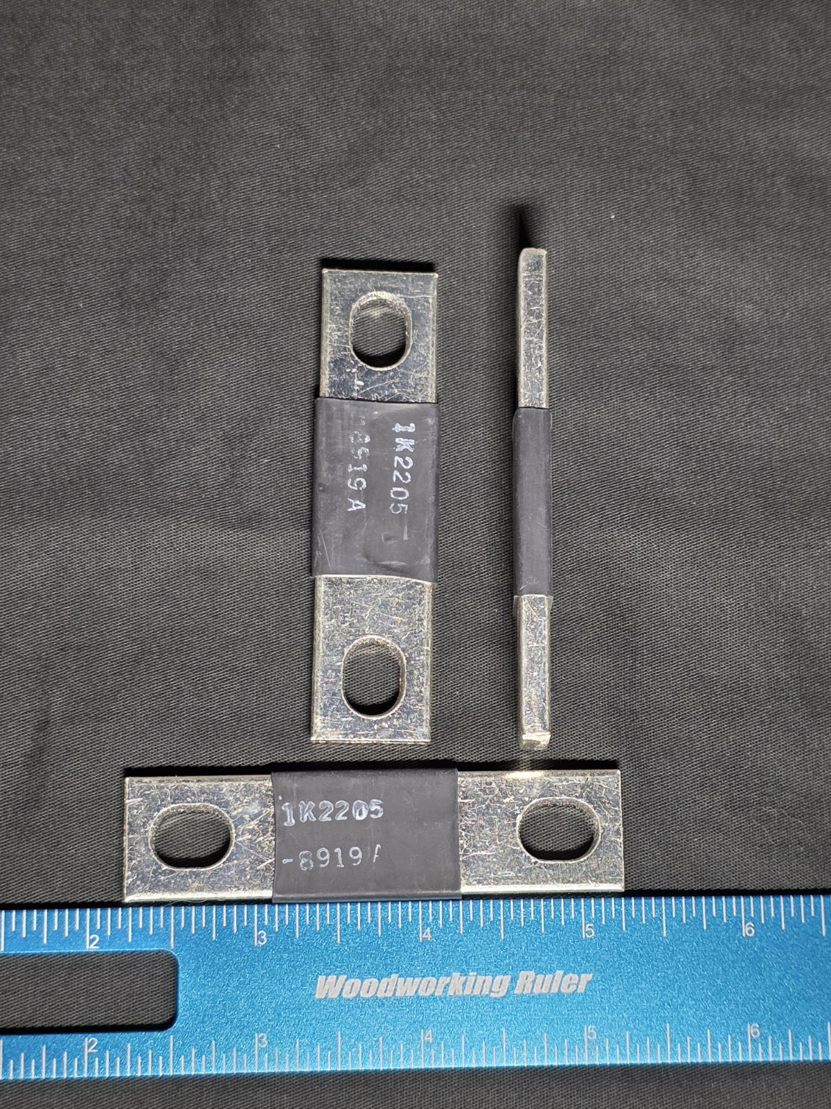 Heavy Duty Battery Connecting Bar 2.25" Center With 5/16" Hole