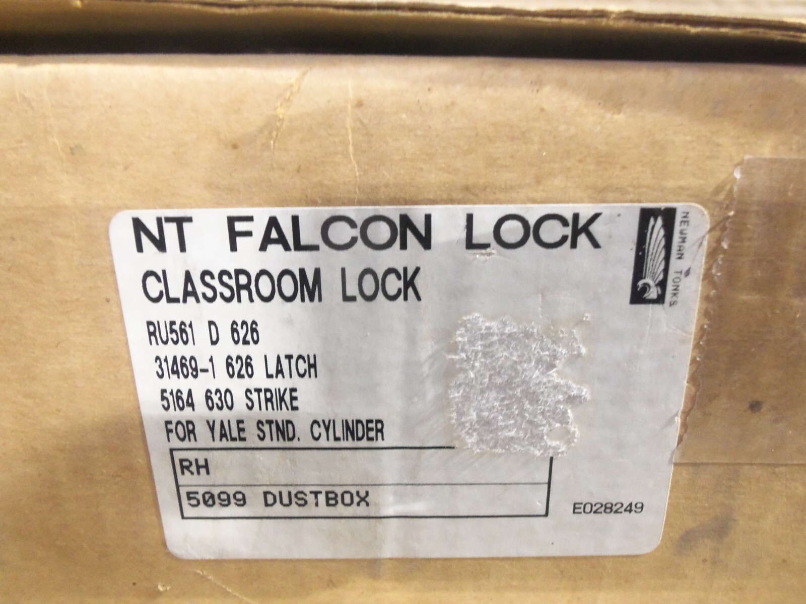 New NT Falcon Lock RU561 D 626 Classroom Door Lock RU561D626