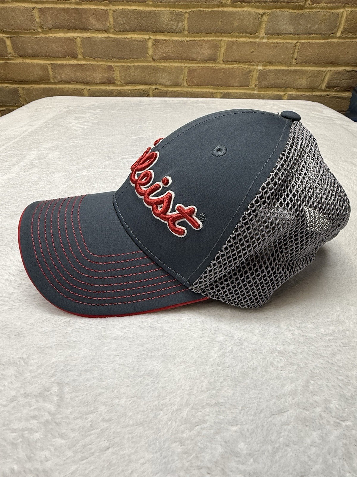 Titleist Adjustable Mesh Golf Hat Gray Mesh Back Gray Red Embroidered Logo