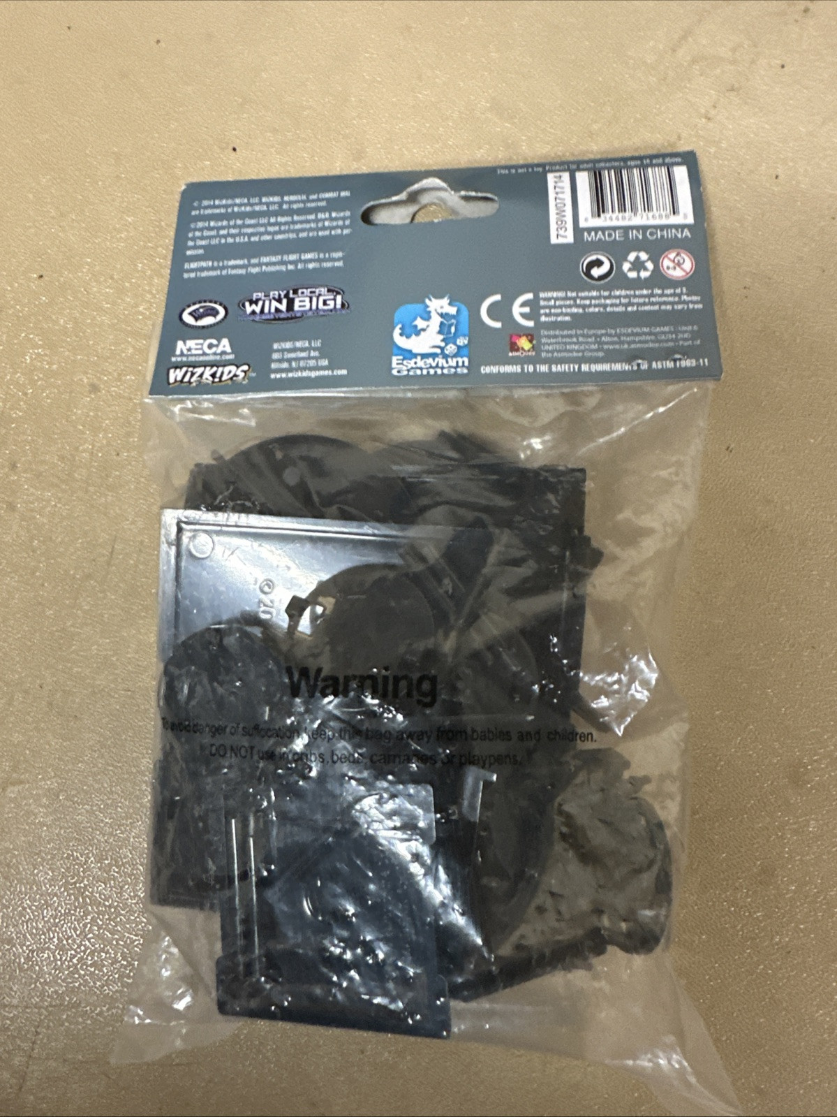 WizKids D&D Attack Wing Attack Wing - Base & Peg Set, Black Flight Stands
