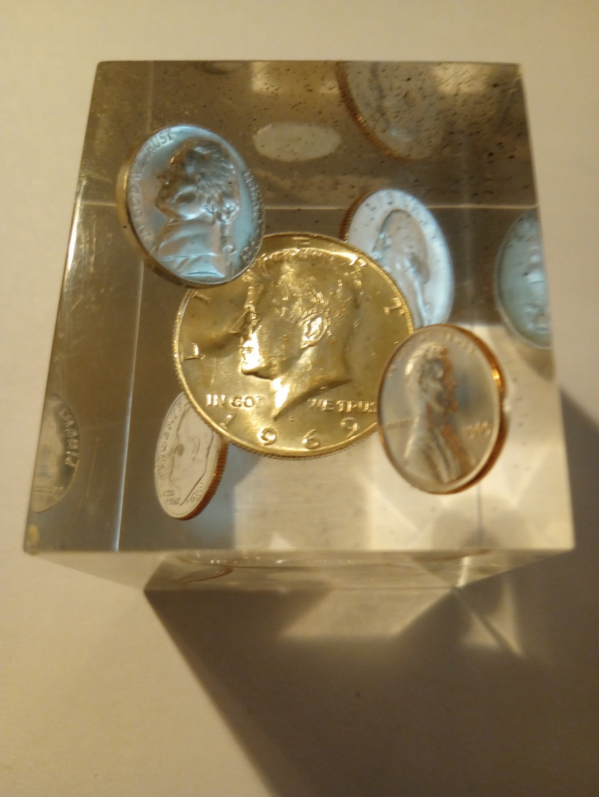 1969 D 5 Coin Set. Uncirculated In Plastic Cube Paperweight