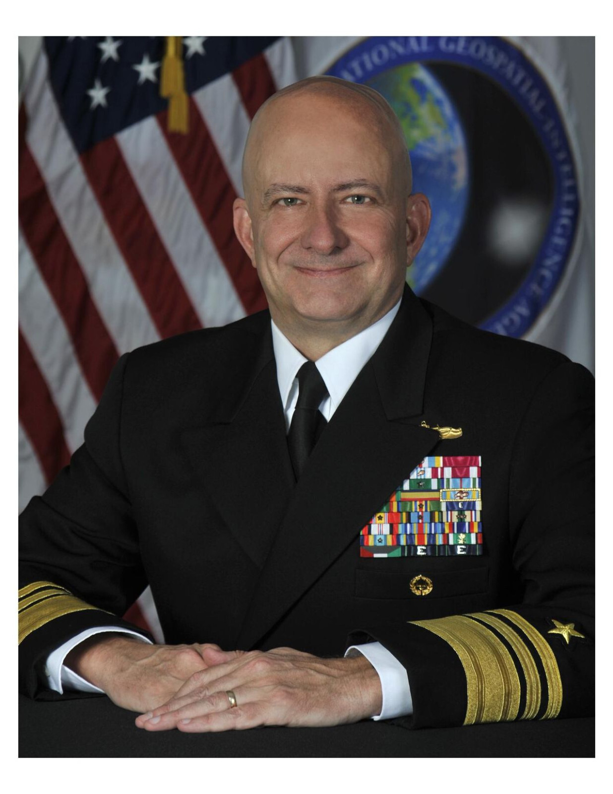 United States Navy Admiral Robert D. Sharp 8x10 Photo On 8.5" x 11"