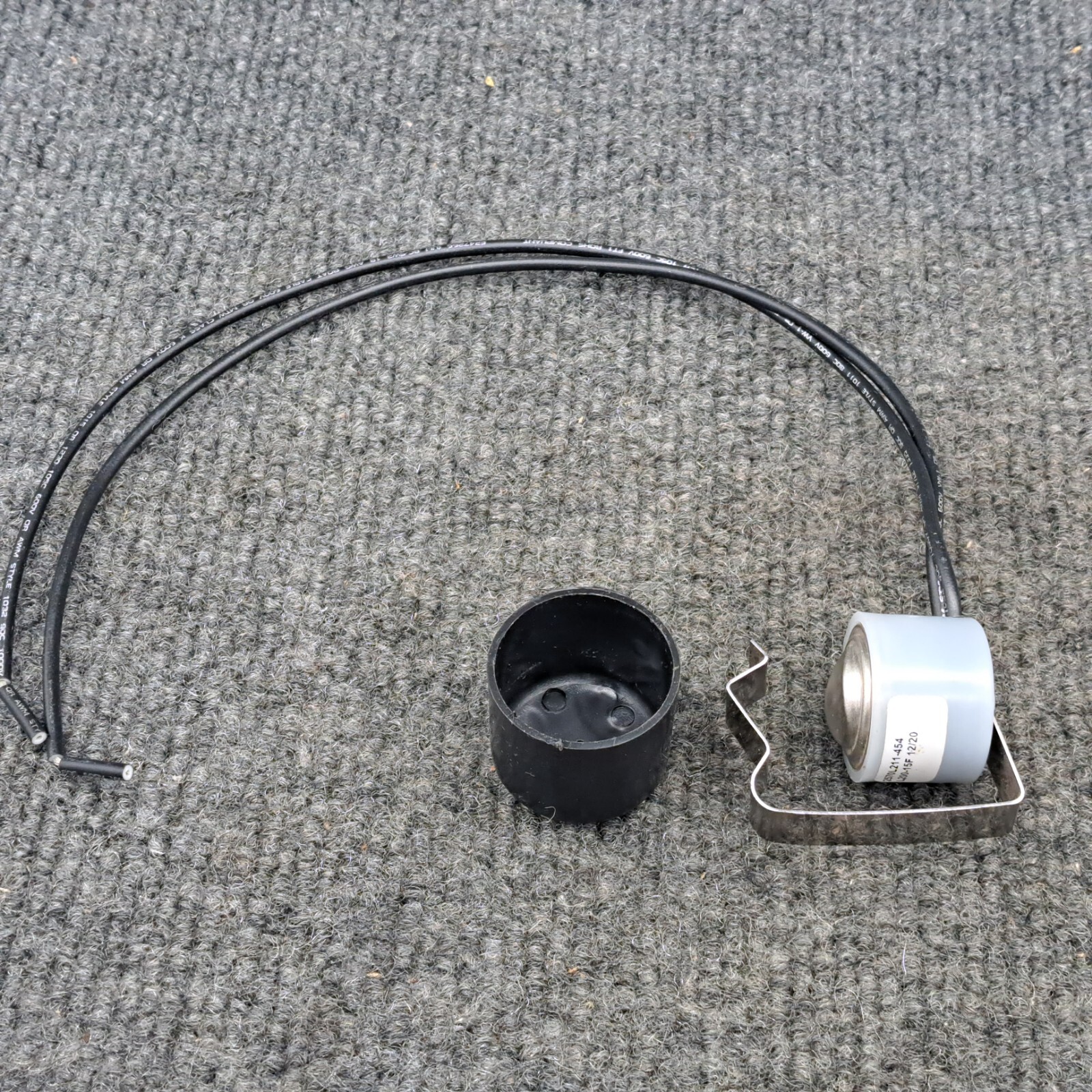 Senasys 2570L211-454 L200-15F Epoxy Sealed Thermostat