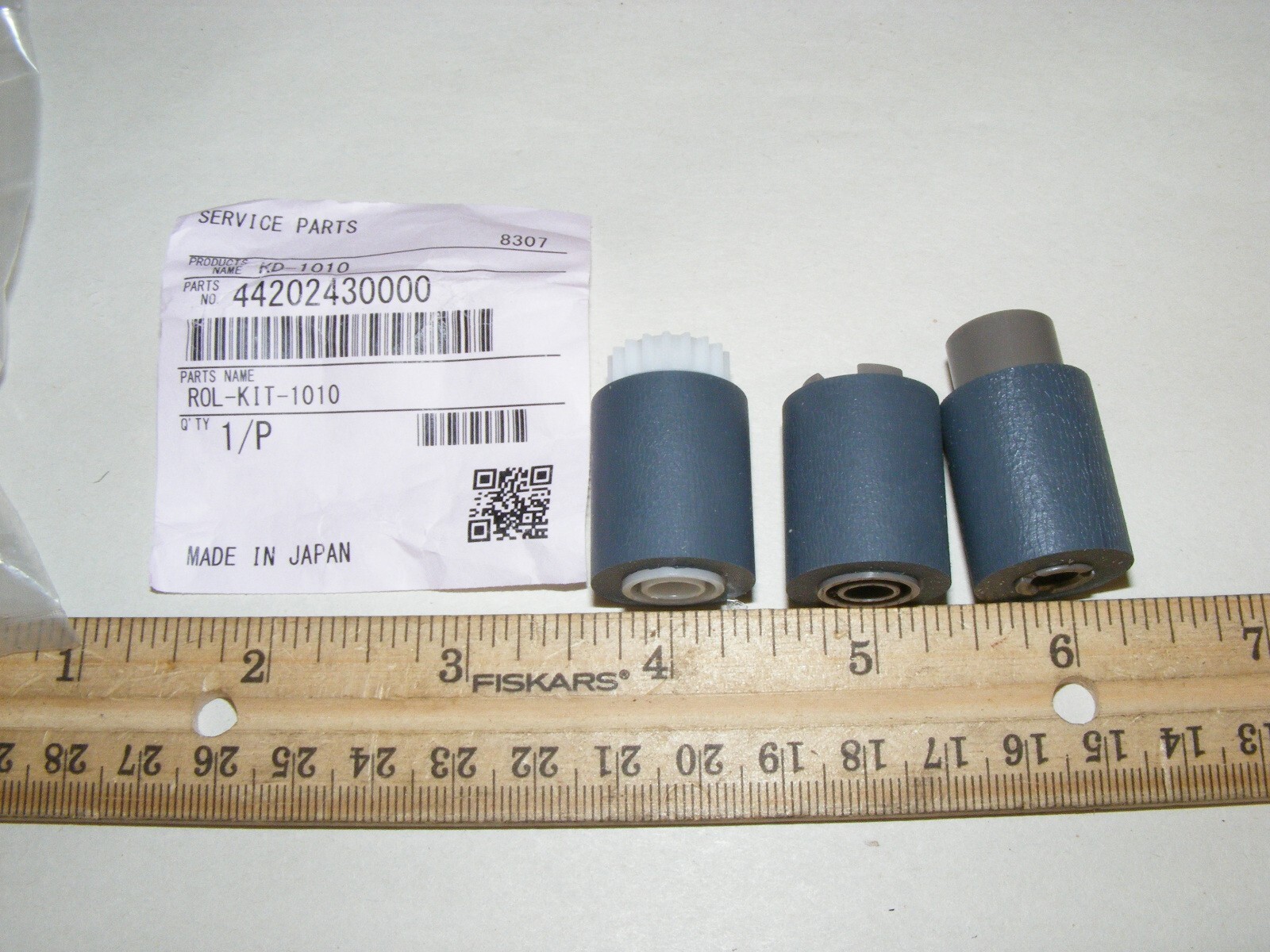 Toshiba 44202430000 Feed Roller kit (zz3) (a)