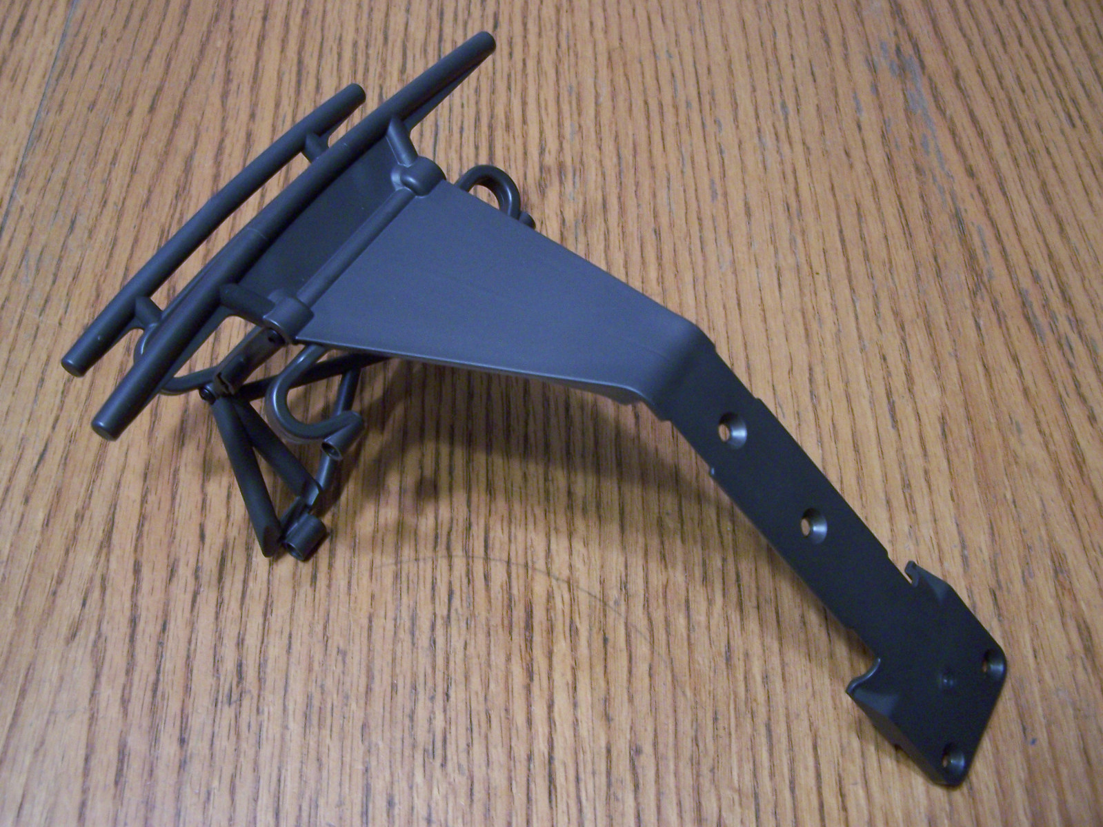 Fits Traxxas Unlimited Desert Racer UDR Front Bumper Support Skid Plate 85076-4